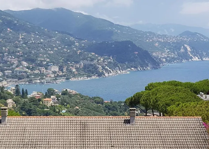 Portofino Est 아파트호텔 라팔로